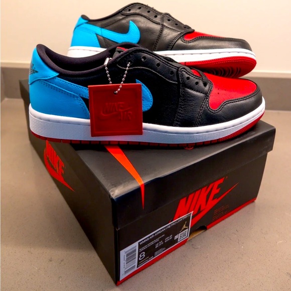 🔥⛹🏽‍♂️ Nike Air Jordan Low Retro OG UNC to Chicago SZ